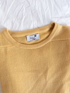 Vintage 100% Wool Butter Yellow Crew Neck Sweater, Made in Scotland, size L